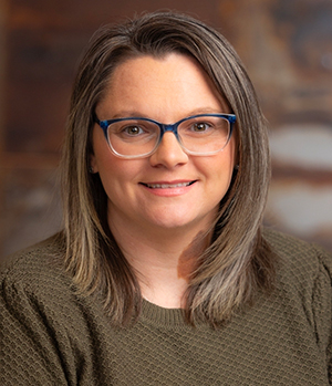 Allie Parker, District Manager, Harps Food Stores, Inc.