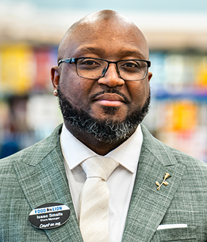 Isaac Smalls, Store Manager, Food Lion
