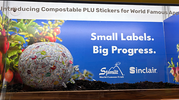 Stemilt Growers has won the International Fresh Produce Association (IFPA) Global Produce & Floral Show 'Best Sustainable Packaging' award in collaboration with Sinclair