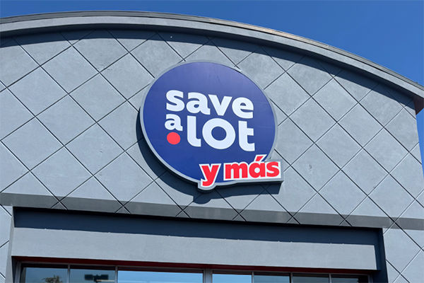 As part of its ongoing strategic collaboration, Save A Lot and Leevers Supermarkets announced the opening of a new store format called Save A Lot y Mas